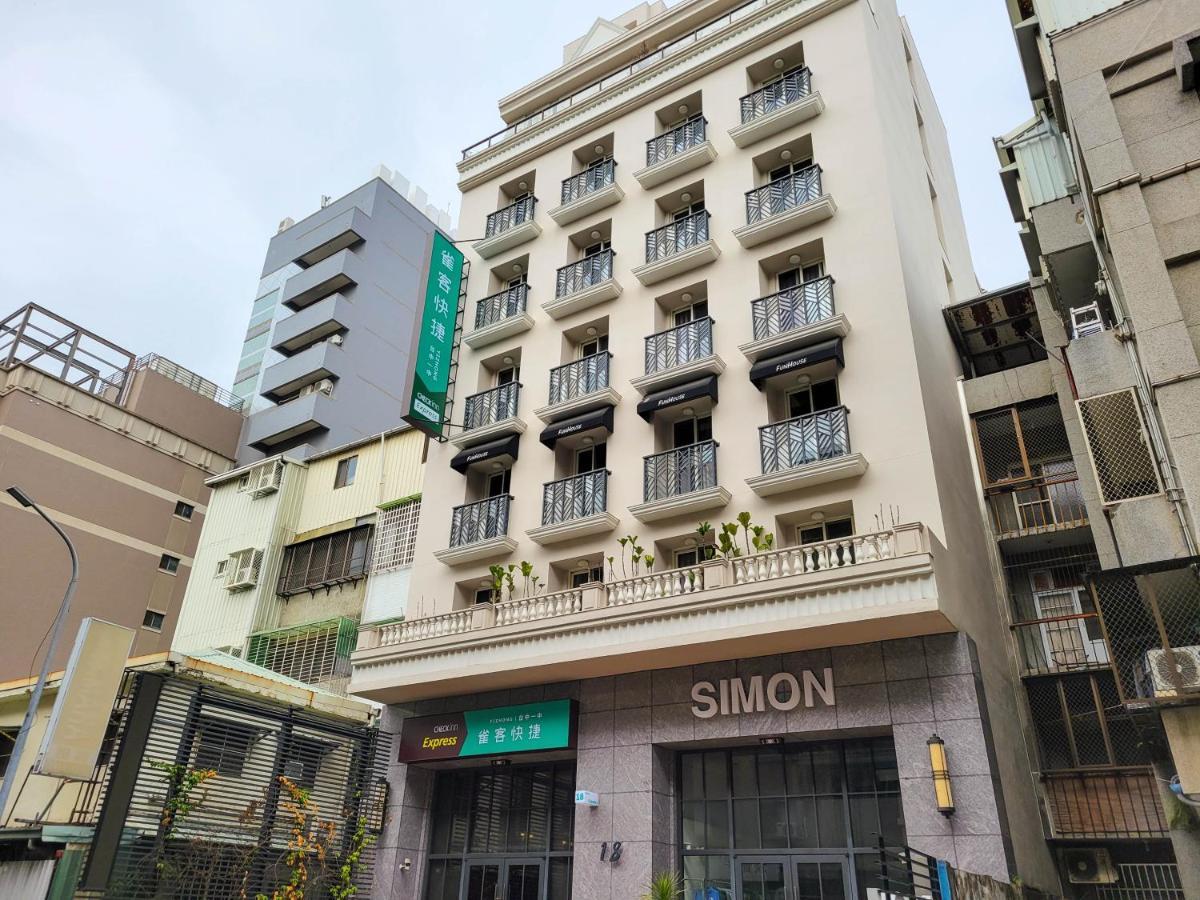 Check Inn Express Taichung Yizhong Extérieur photo