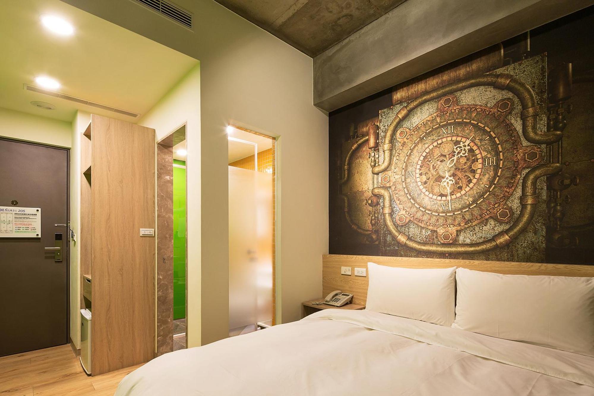 Check Inn Express Taichung Yizhong Extérieur photo