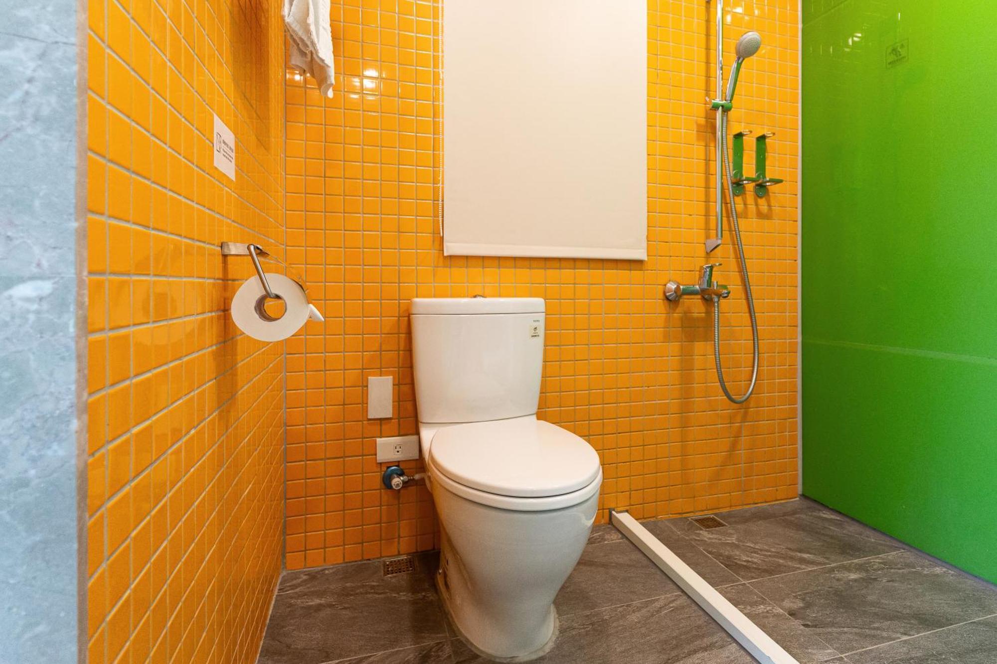 Check Inn Express Taichung Yizhong Extérieur photo